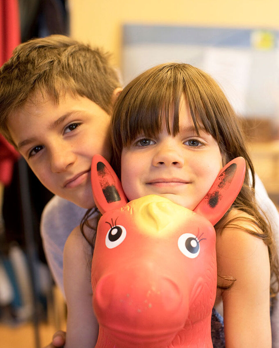 Wer kann an der Väter- und Großväterarbeit des DRK teilnehmen? Wer kann an der Väter- und Großväterarbeit des DRK teilnehmen?